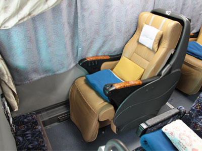 VIPライナー中部国際空港・金沢便 [1C]驾驶席后部座位