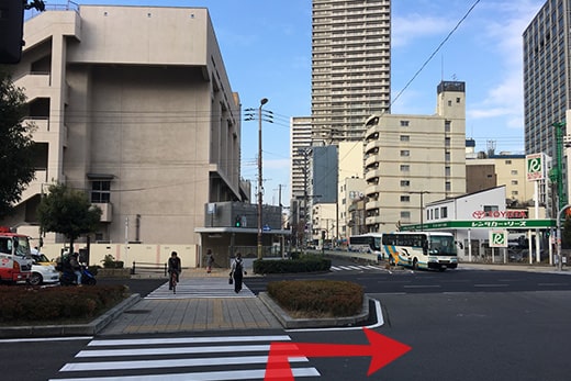 上31号出入口的楼梯