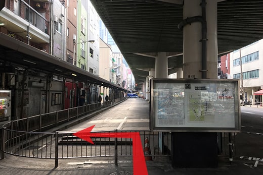 来到地面